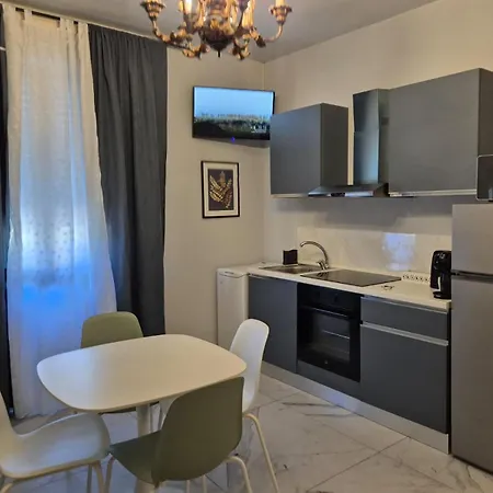 Cascina Antiche Terre 3*